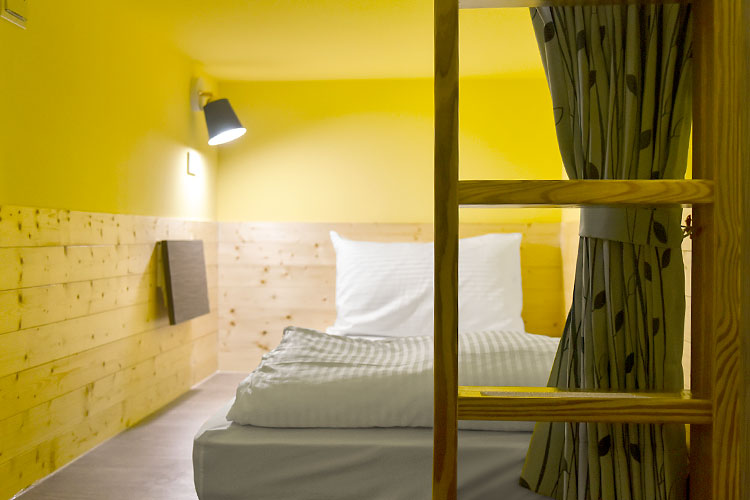 小琉球民宿背包房